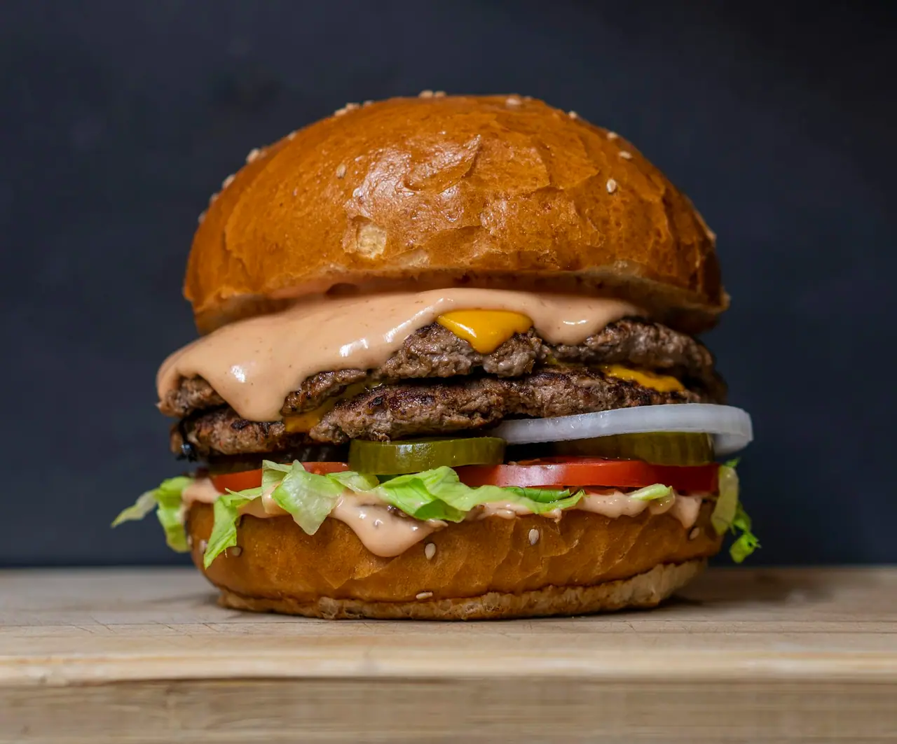 Saftiger Burger bei Oria Grill in Hamm