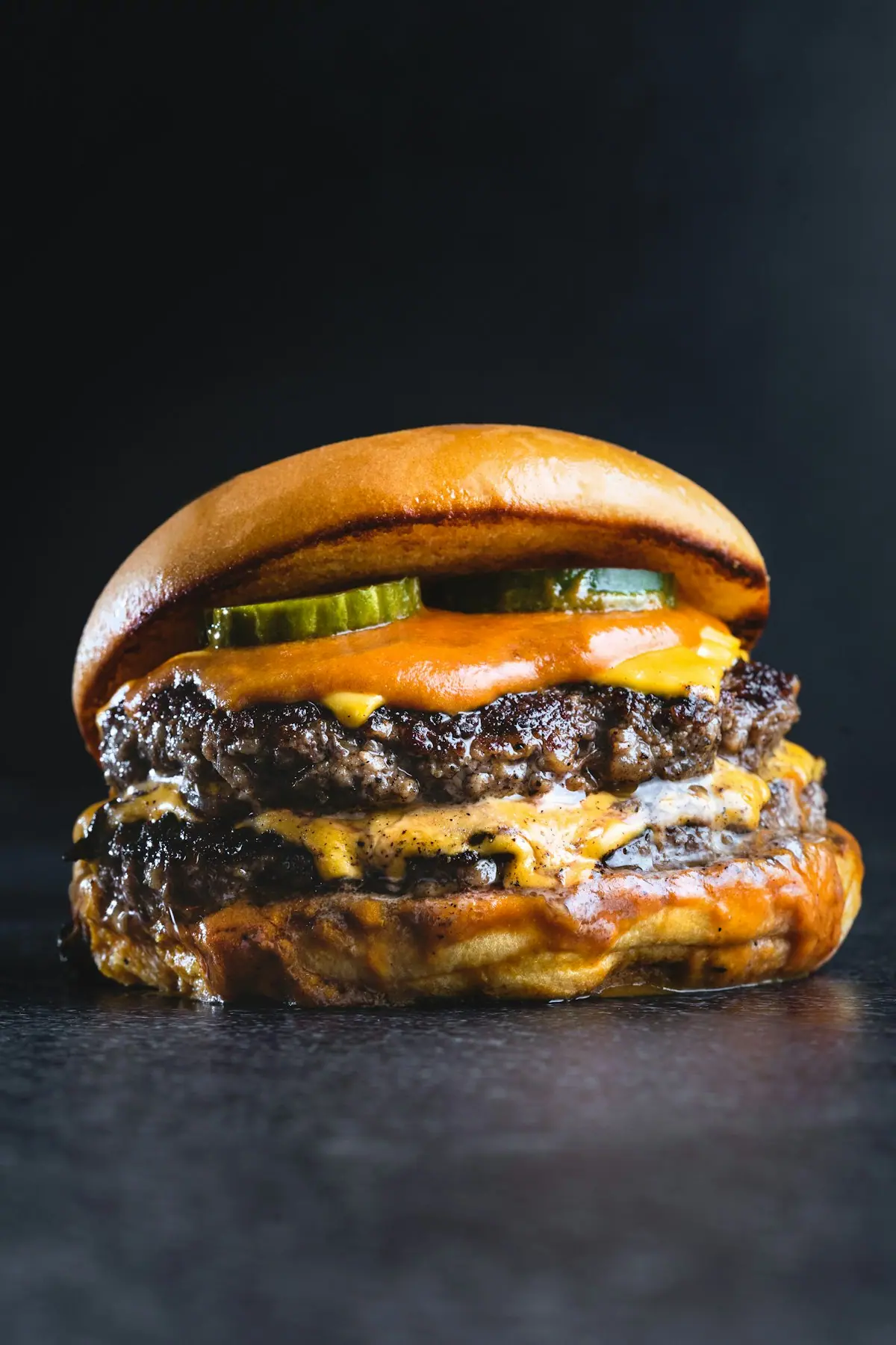 Saftiger Cheeseburger bei Oria Grill in Hamm