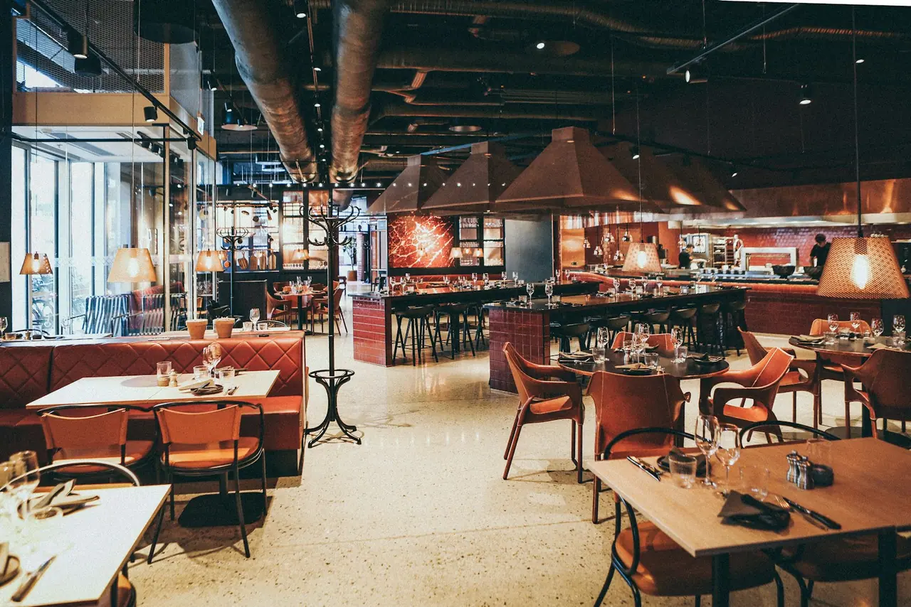 Modernes Restaurant von Oria Grill in Hamm